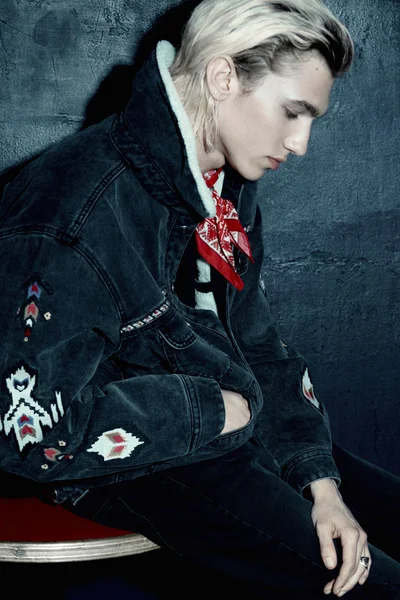 Look 2